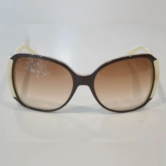 Marc Jacobs MJ 121 Sunglasses - luxurybathroomsolutions.co.uk display picture 2